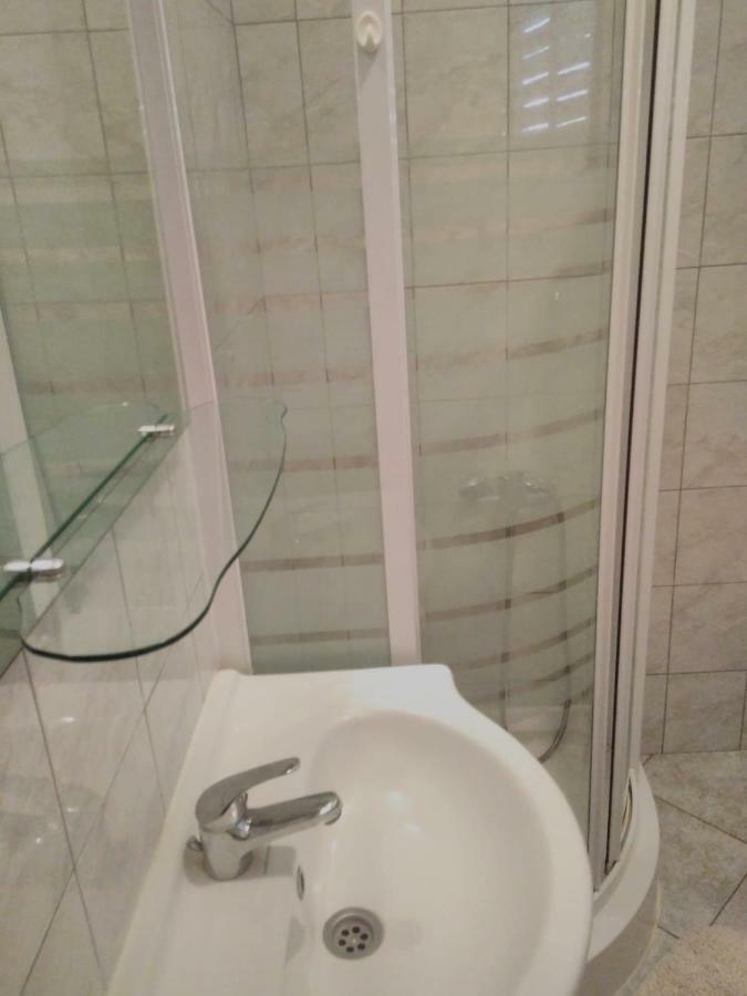 Apartmani Marija Pašman Eksteriør billede